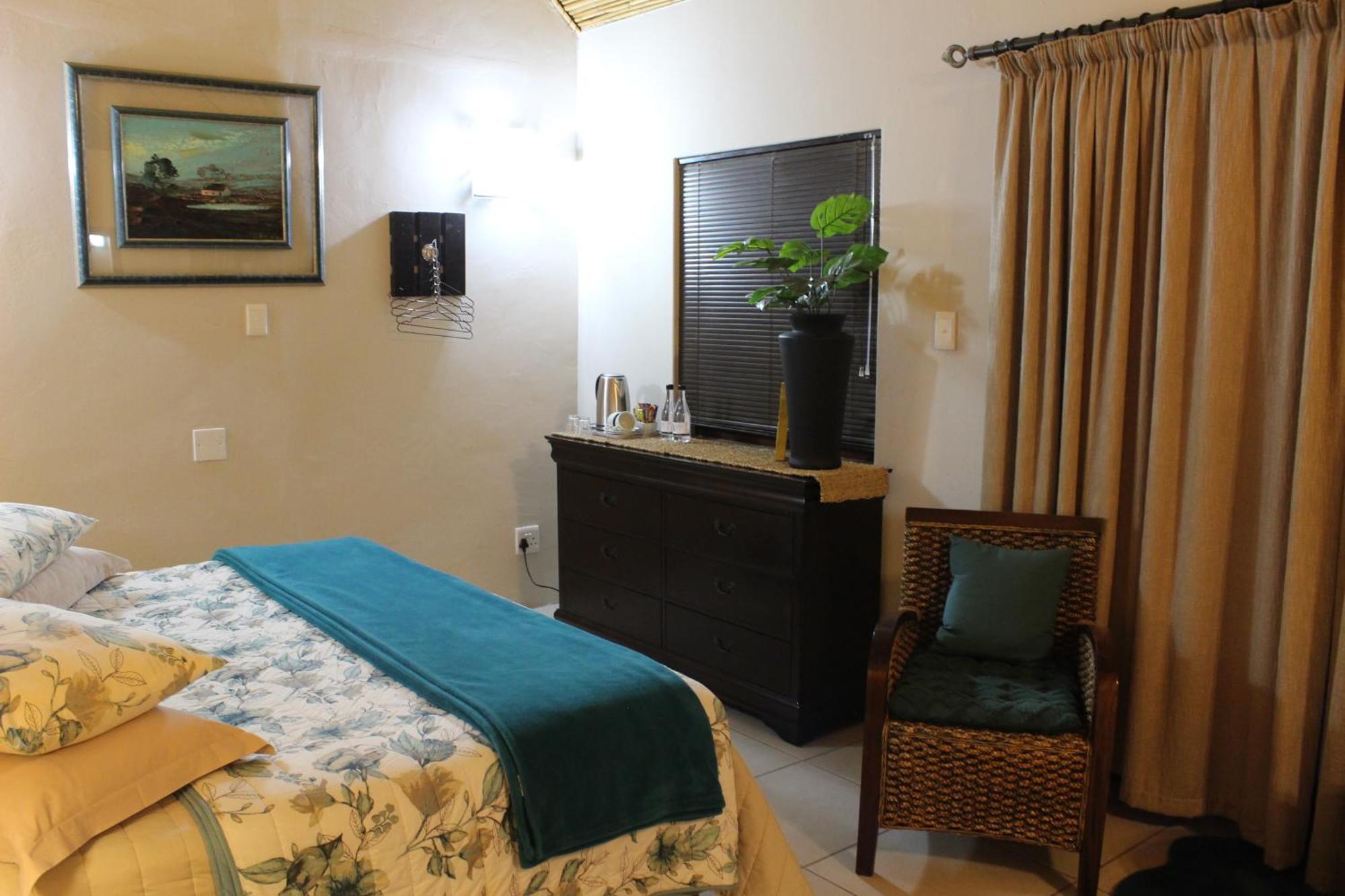 Valley Bushveld Country Lodge أدو الغرفة الصورة