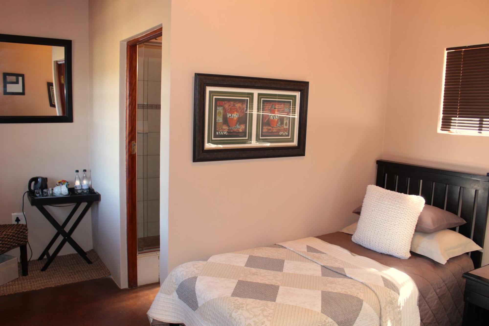 Valley Bushveld Country Lodge أدو الغرفة الصورة